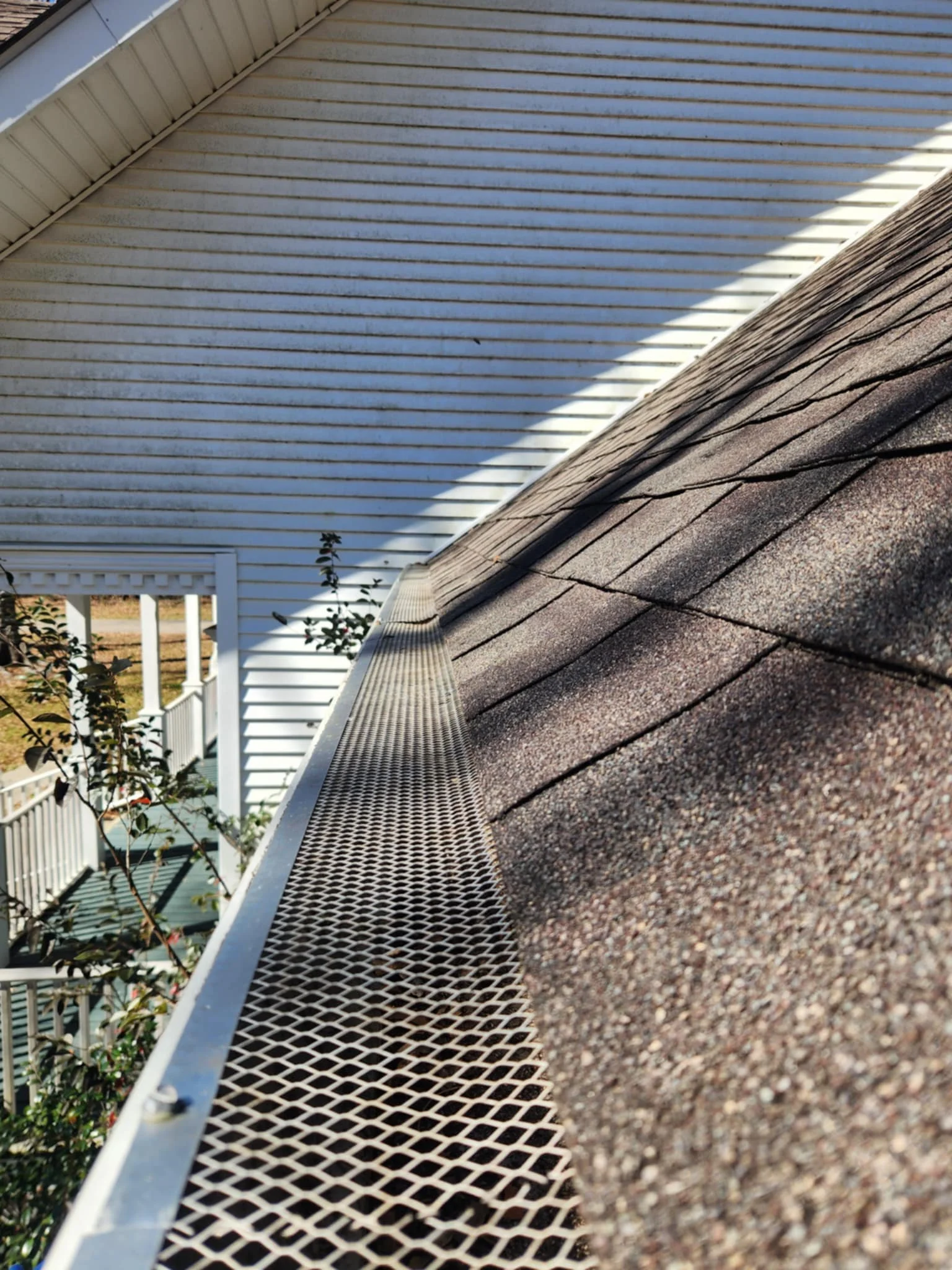 gutter clean after with Riverfront Window Cleaning in Covington