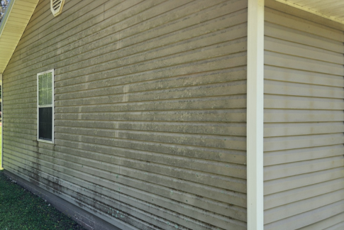 House-Washing-Before-After-Gallery-2